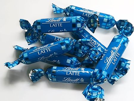 Lindt Cioccolatini Bastoncini Latte kg 0,5 Sale