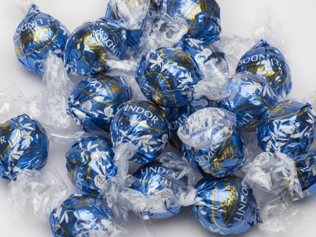 Lindt Lindor Milk & White Chocolate Supply